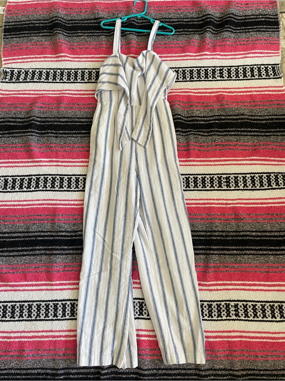 Striped Abercrombie and Fitch XS Linen-Blend Jumpsuit in Blue and White
